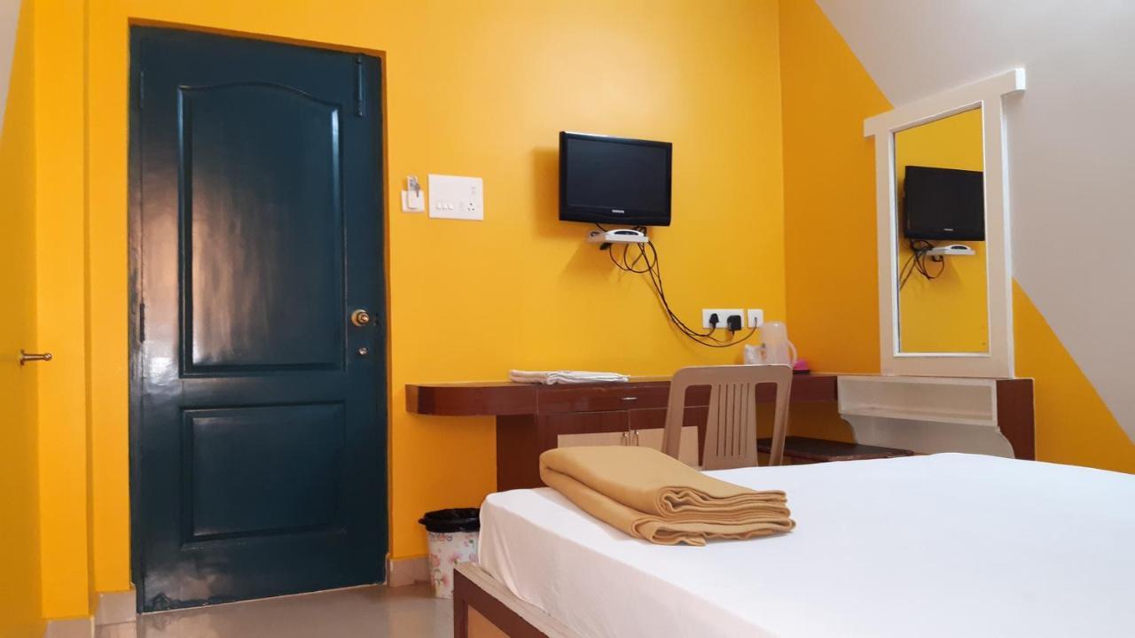 A.S.K Residency Hotel Танджавур Екстериор снимка